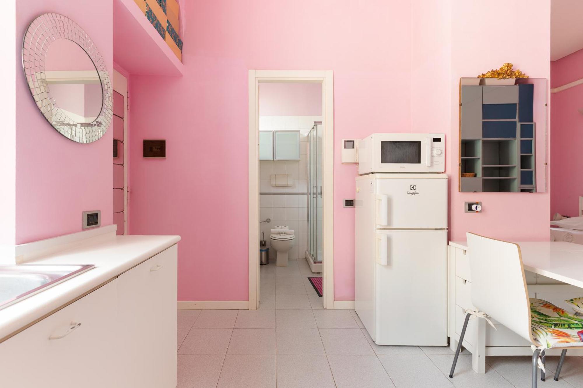 Pink Isola Flat Apartment