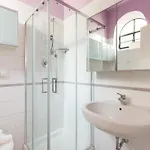 Pink Isola Studio Flat