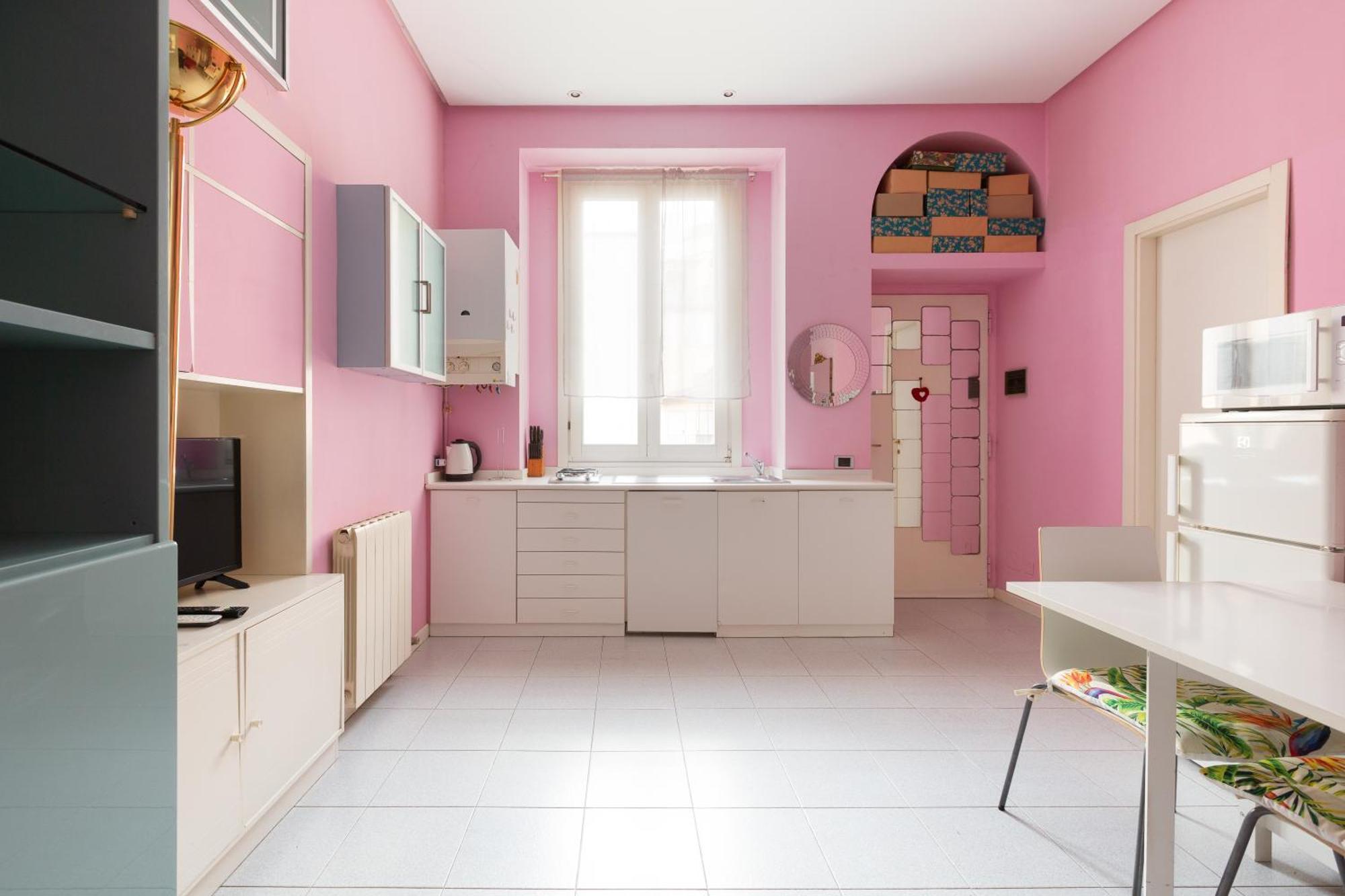 Apartment Pink Isola Flat Mailand